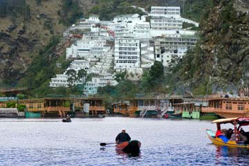 Jammu Srinagar Gulmarg Sonmarg Pahalgam Katra Tour